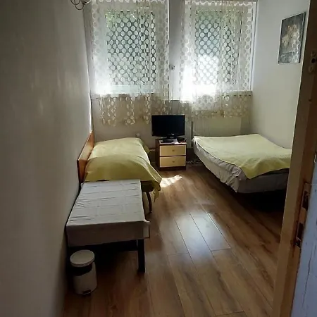 *Dana pokoje gościnne-3
